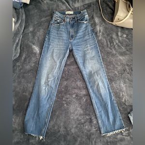 Abercrombie & Fitch ankle straight ultra high rise